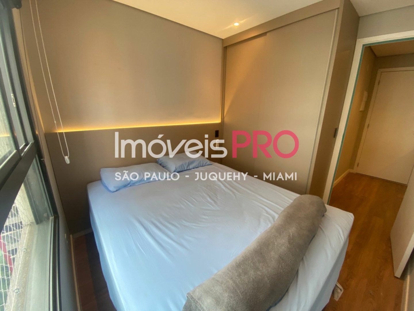 Foto :: IP38917