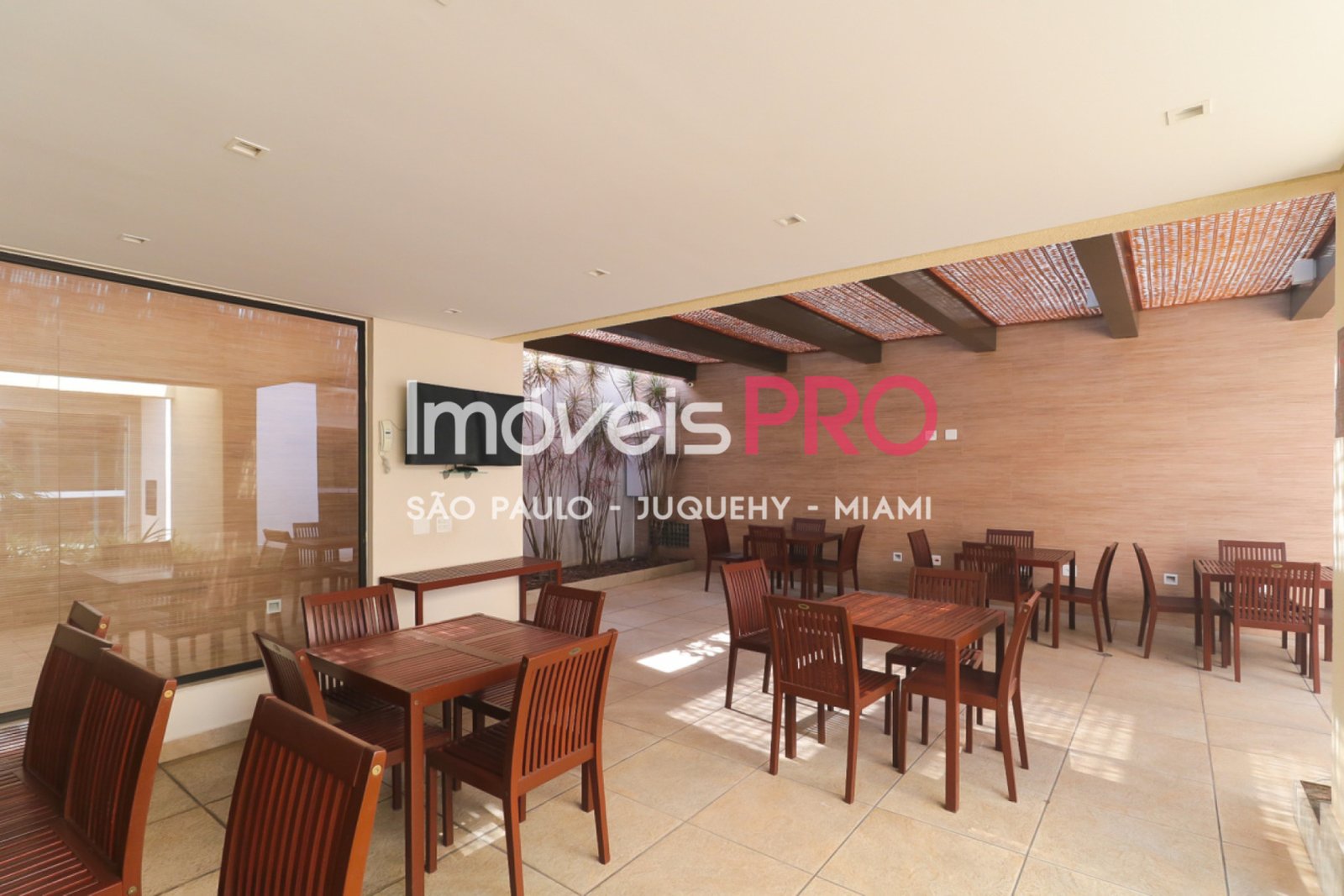 Foto :: IP38926