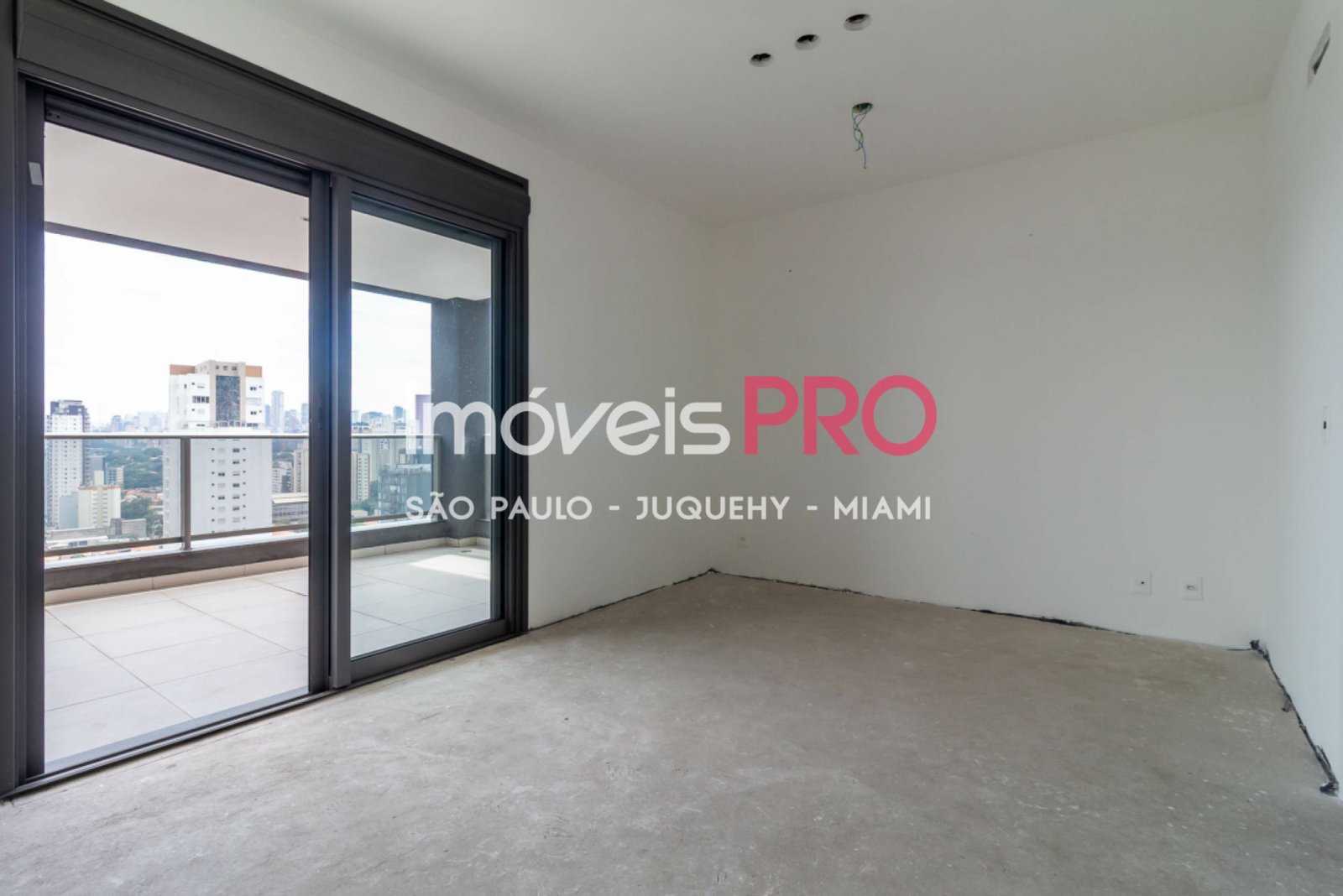 Foto :: https://assets.imoveispro.com.br/thumb/IP38928/apartamento-venda-pinheiros_IP38928_35_1920x1080.jpg?