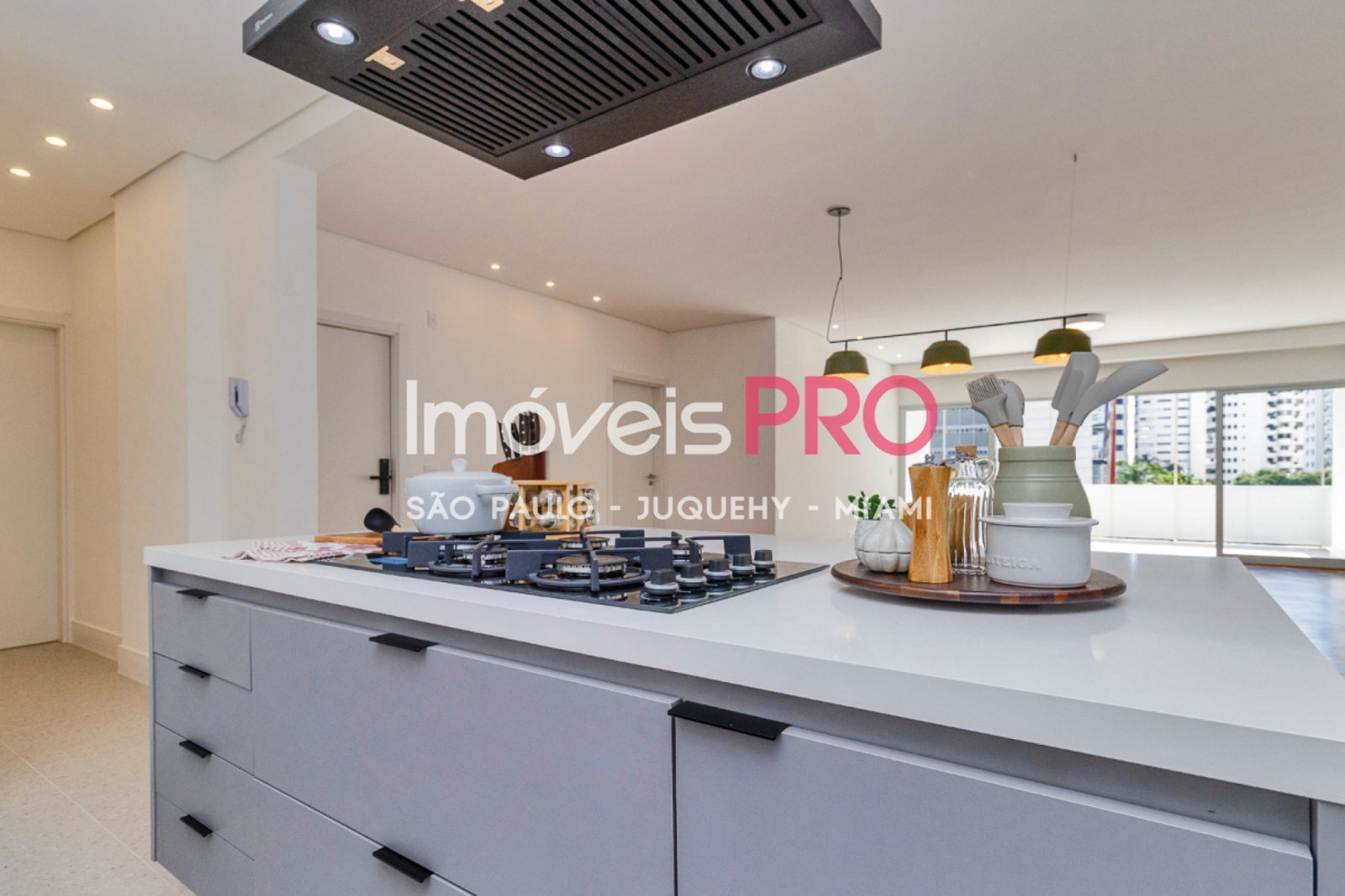 Foto :: https://assets.imoveispro.com.br/thumb/IP38930/apartamento-venda-higienopolis_IP38930_41_1920x1080.jpg?