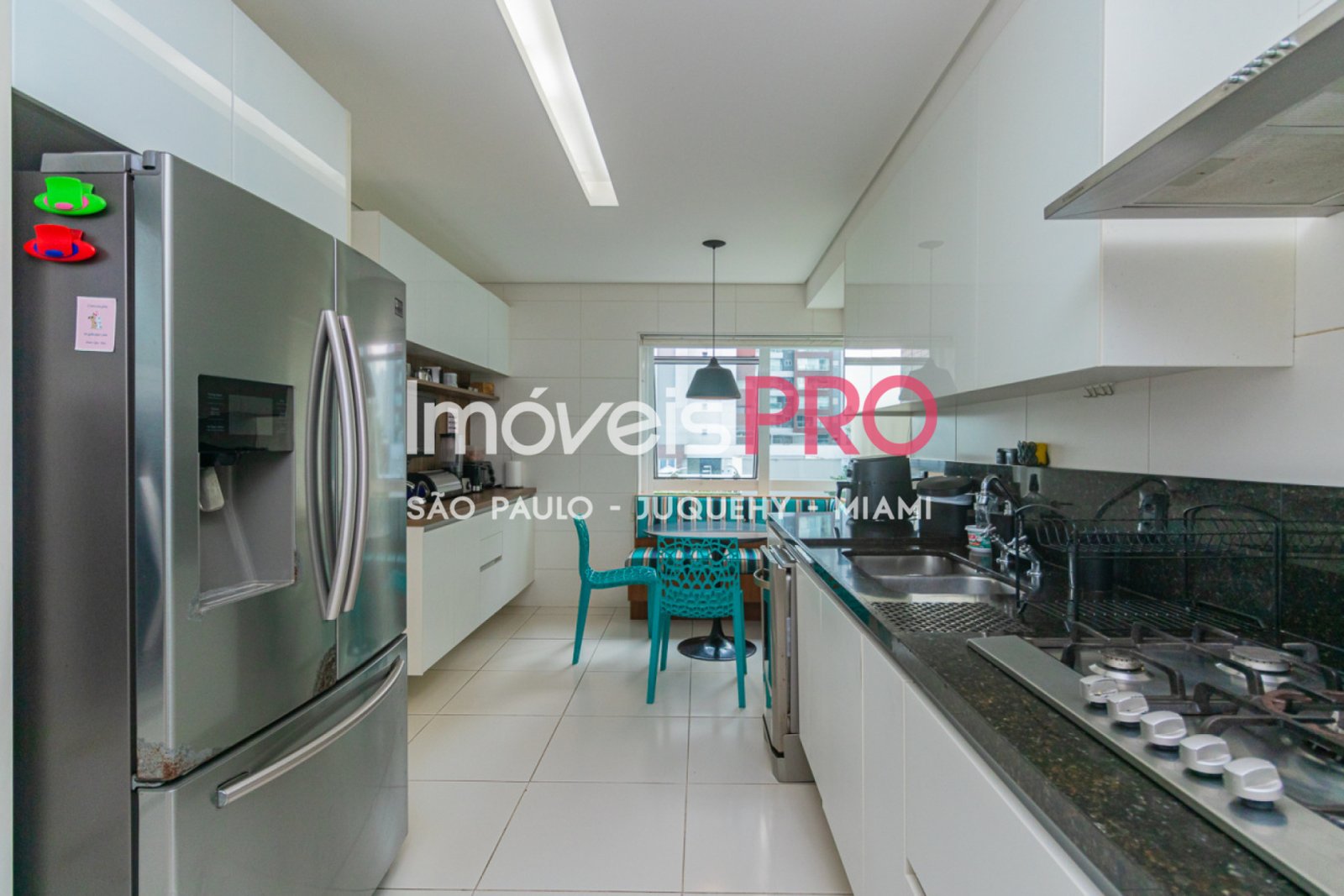 Foto :: IP38933