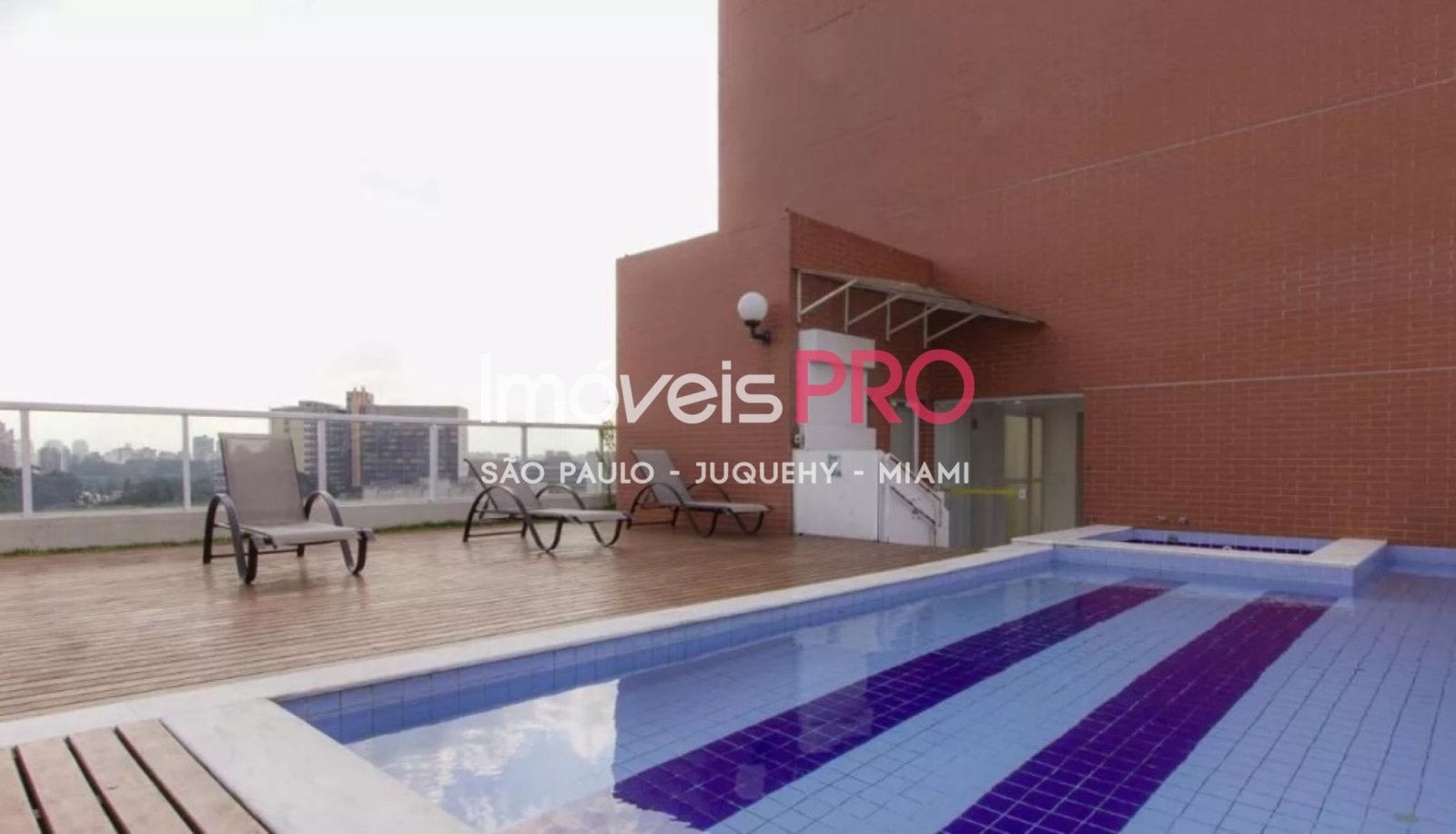 Foto :: IP38935