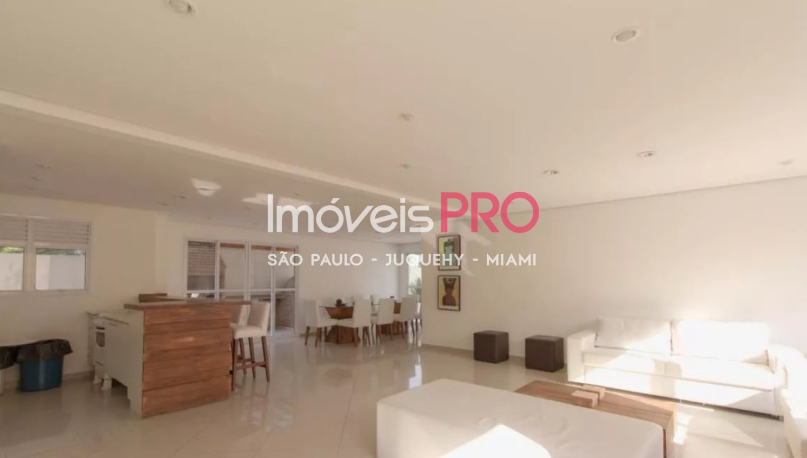Foto :: IP38935