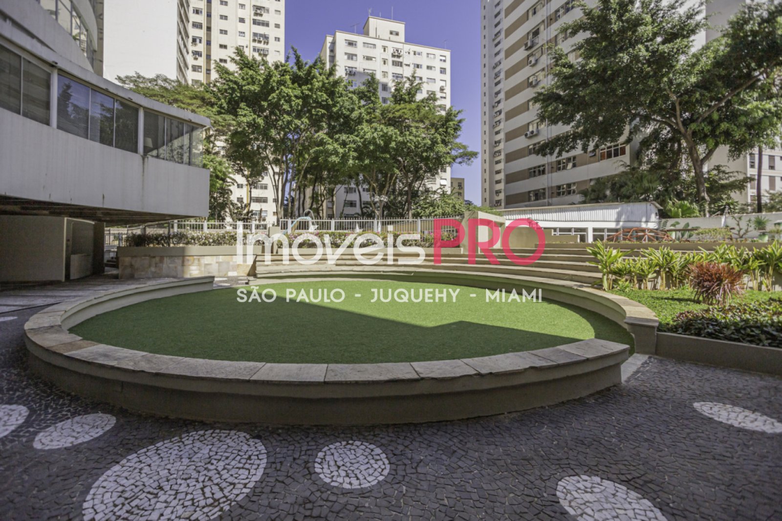 Foto :: https://assets.imoveispro.com.br/thumb/IP38942/apartamento-venda-jardim-paulistano_IP38942_11_1920x1080.jpg?