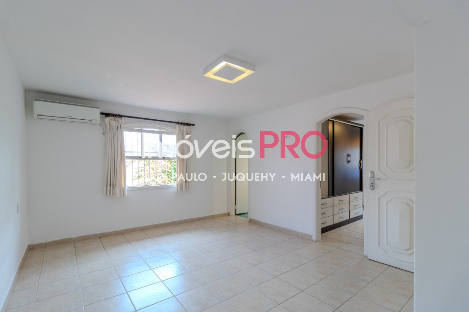 Foto :: https://assets.imoveispro.com.br/thumb/IP38945/sobrado-venda-brooklin_IP38945_17_1920x1080.jpg?