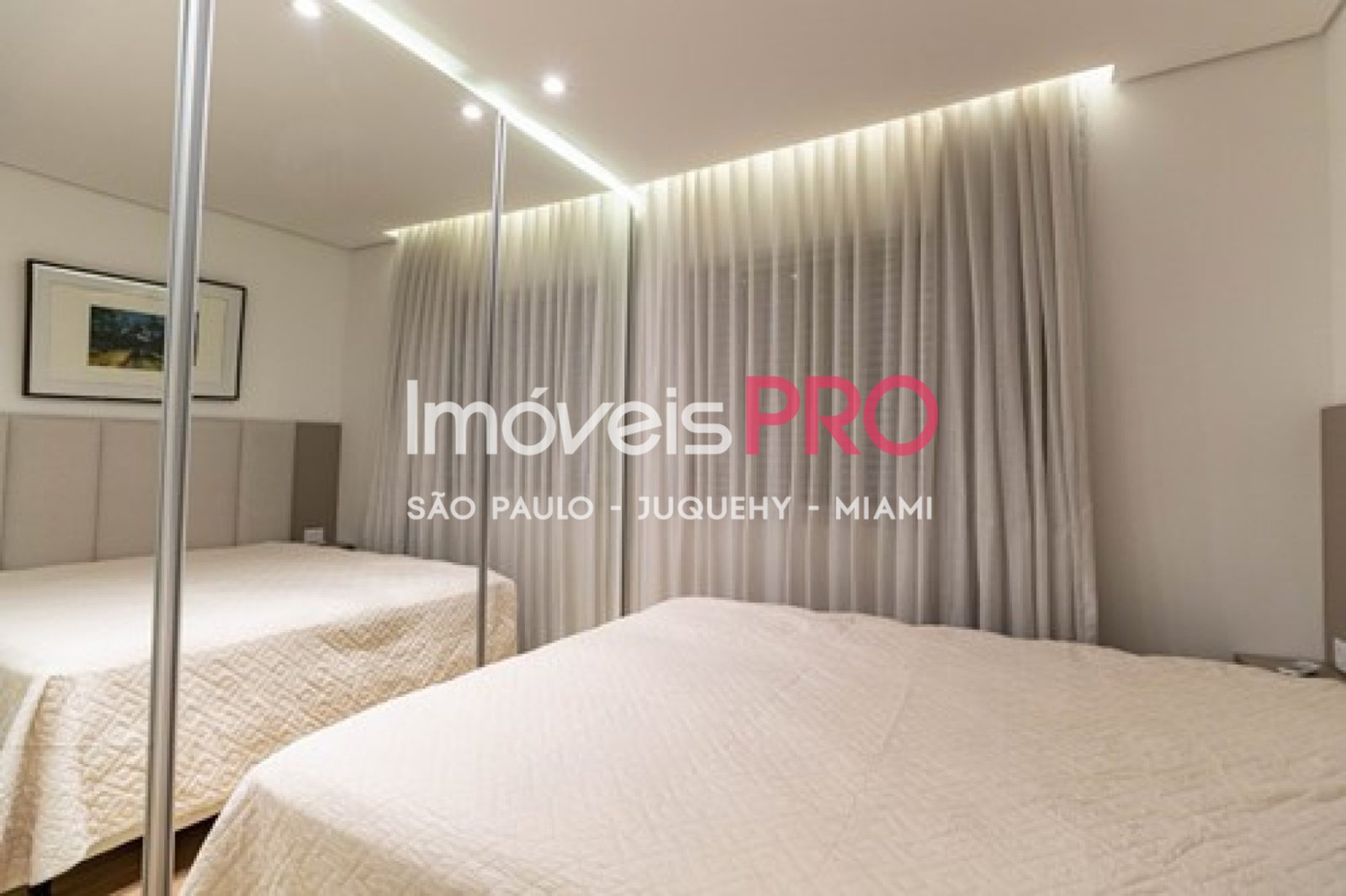 Foto :: IP38949
