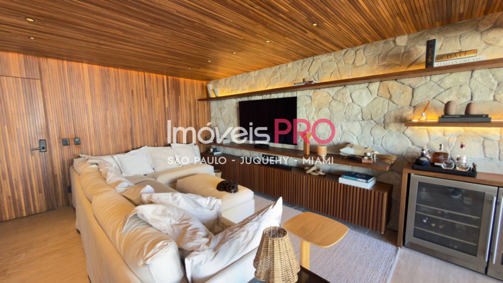 Foto :: https://assets.imoveispro.com.br/thumb/IP38963/apartamento-venda-moema-passaros_IP38963_17_1920x1080.jpg?