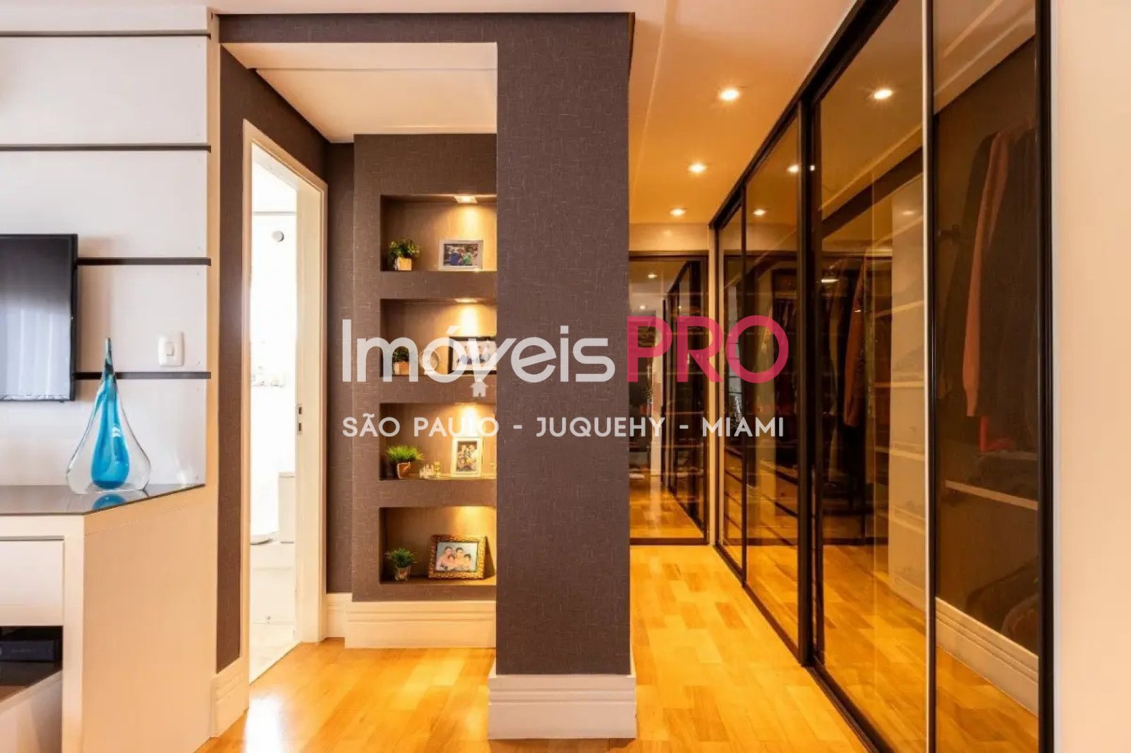 Foto :: https://assets.imoveispro.com.br/thumb/IP38965/apartamento-venda-campo-belo_IP38965_23_1920x1080.jpg?