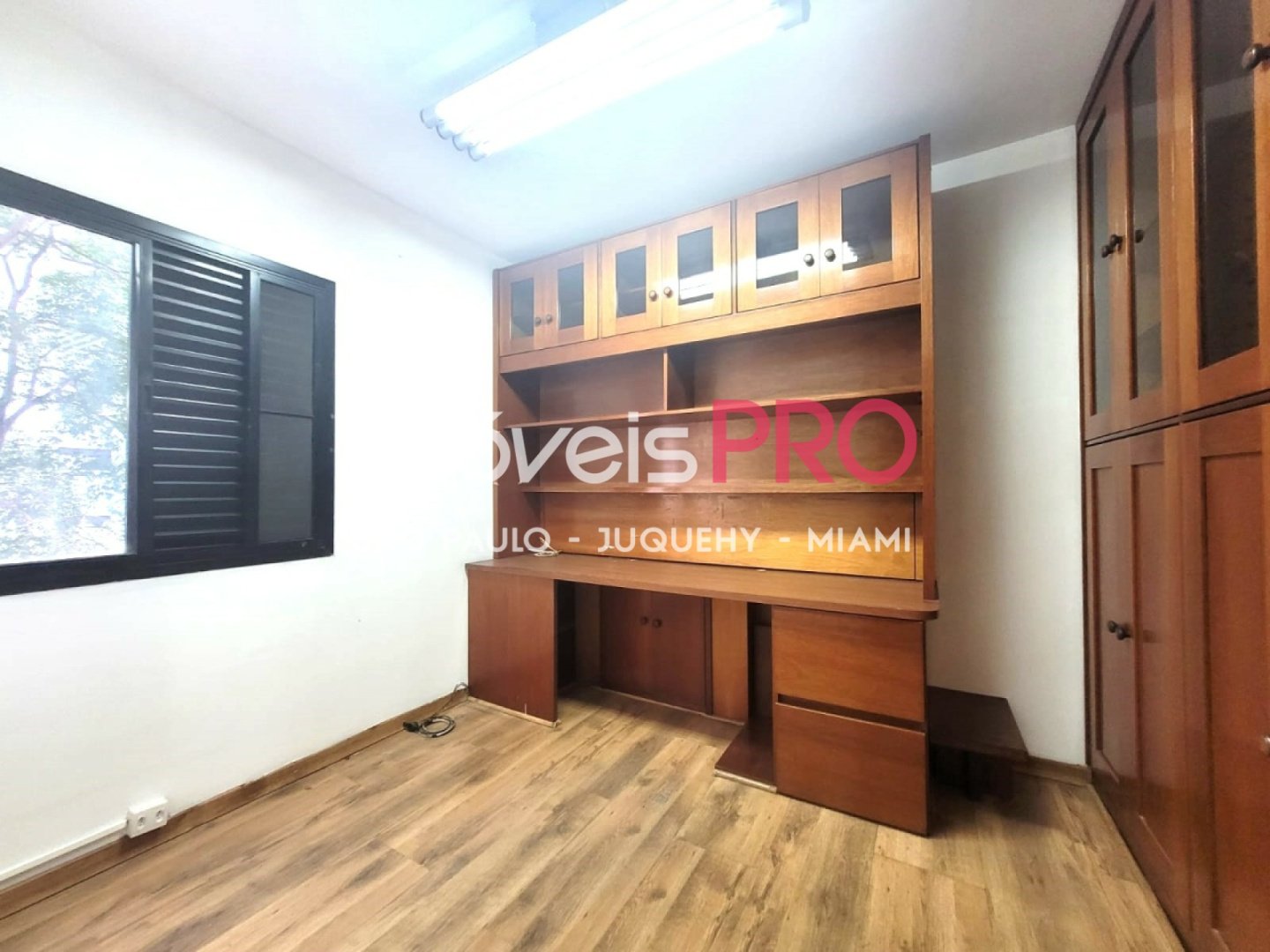 Foto :: https://assets.imoveispro.com.br/thumb/IP38966/apartamento-aluguel-moema-passaros_IP38966_17_1920x1080.jpg?