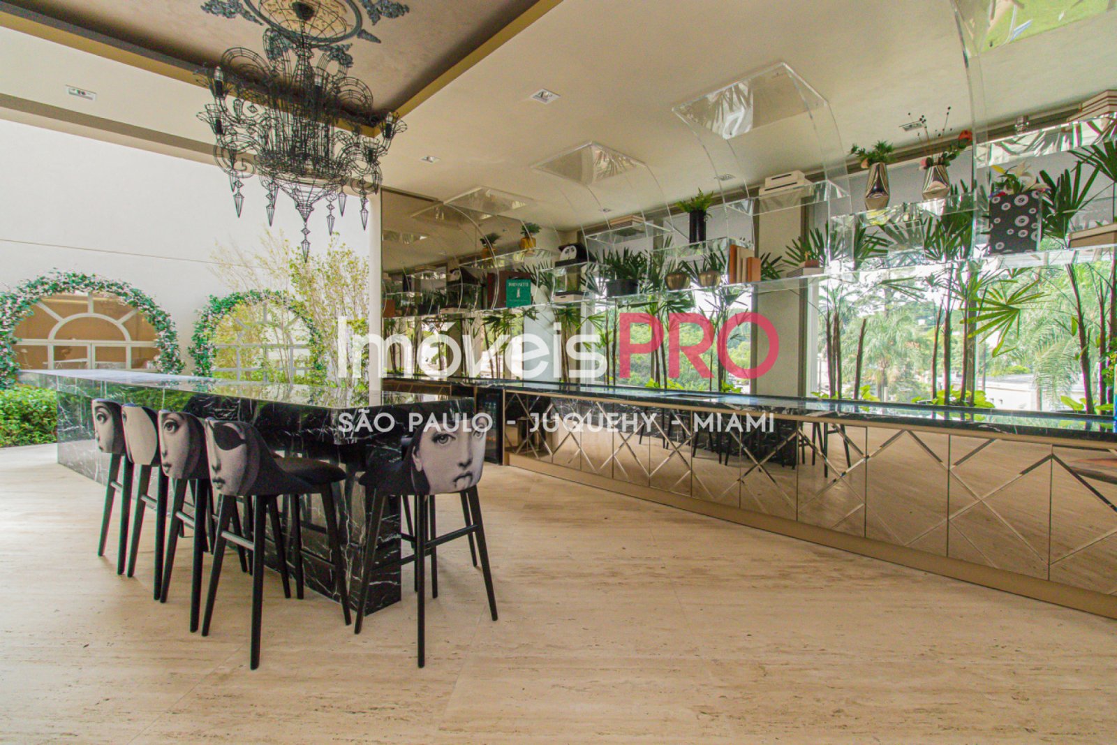 Foto :: https://assets.imoveispro.com.br/thumb/IP38976/apartamento-venda-vila-clementino_IP38976_59_1920x1080.jpg?