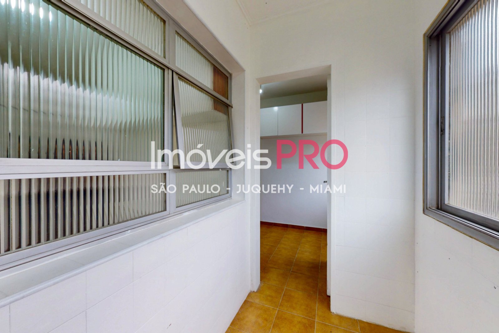 Foto :: https://assets.imoveispro.com.br/thumb/IP38977/apartamento-venda-itaim-bibi_IP38977_35_1920x1080.jpg?