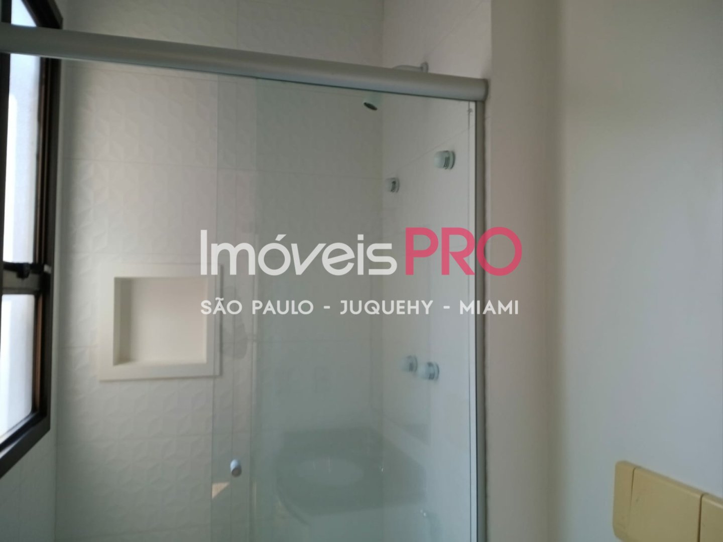 Foto :: IP38989