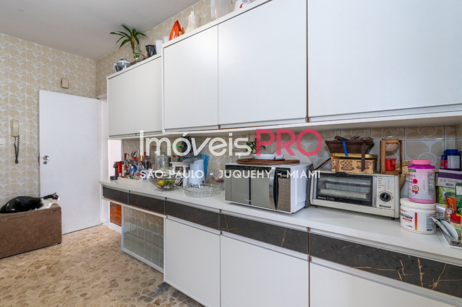 Foto :: https://assets.imoveispro.com.br/thumb/IP38995/apartamento-venda-cerqueira-cesar_IP38995_23_1920x1080.jpg?