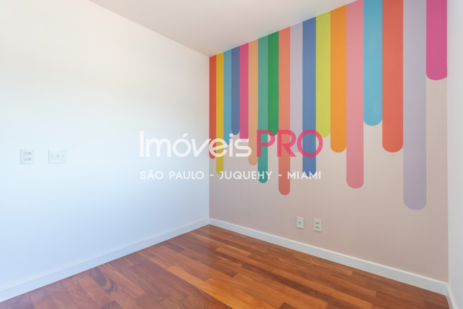 Foto :: https://assets.imoveispro.com.br/thumb/IP38998/apartamento-venda-granja-julieta_IP38998_17_1920x1080.jpg?