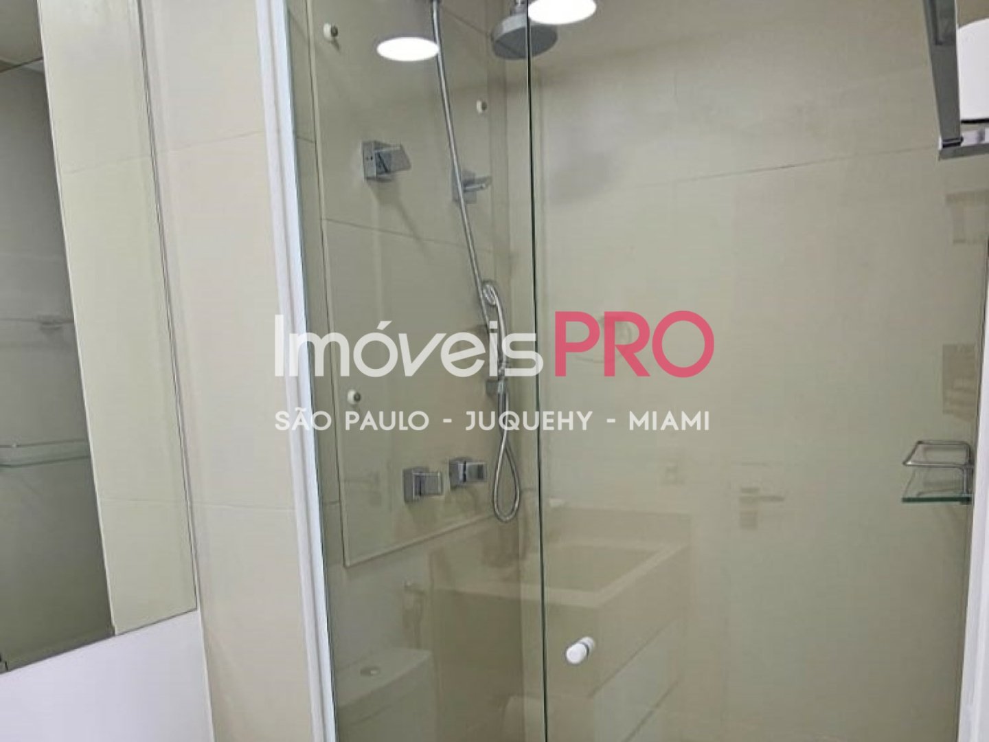 Foto :: IP39004