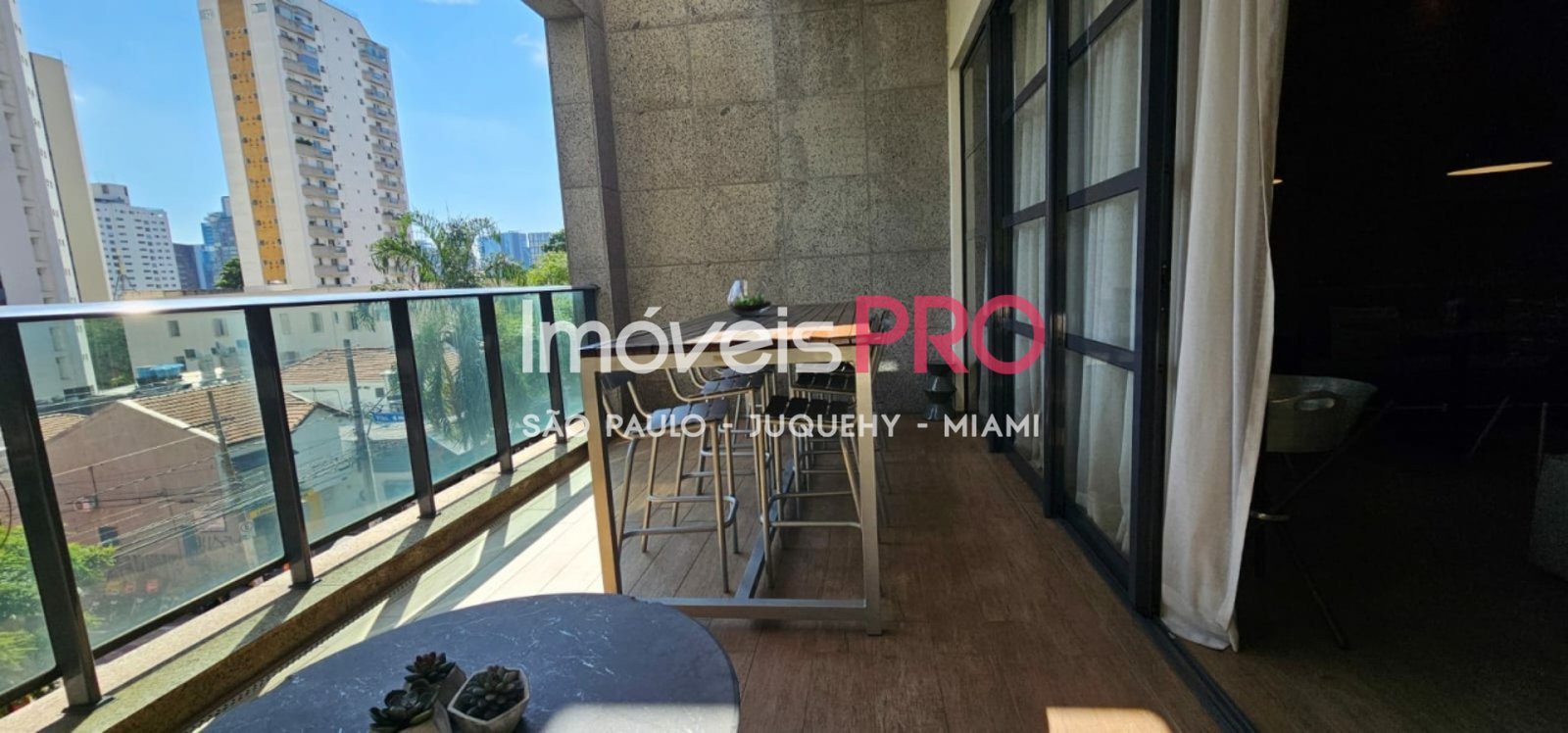 Foto :: https://assets.imoveispro.com.br/thumb/IP39004/apartamento-venda-vila-nova-conceicao_IP39004_29_1920x1080.jpg?