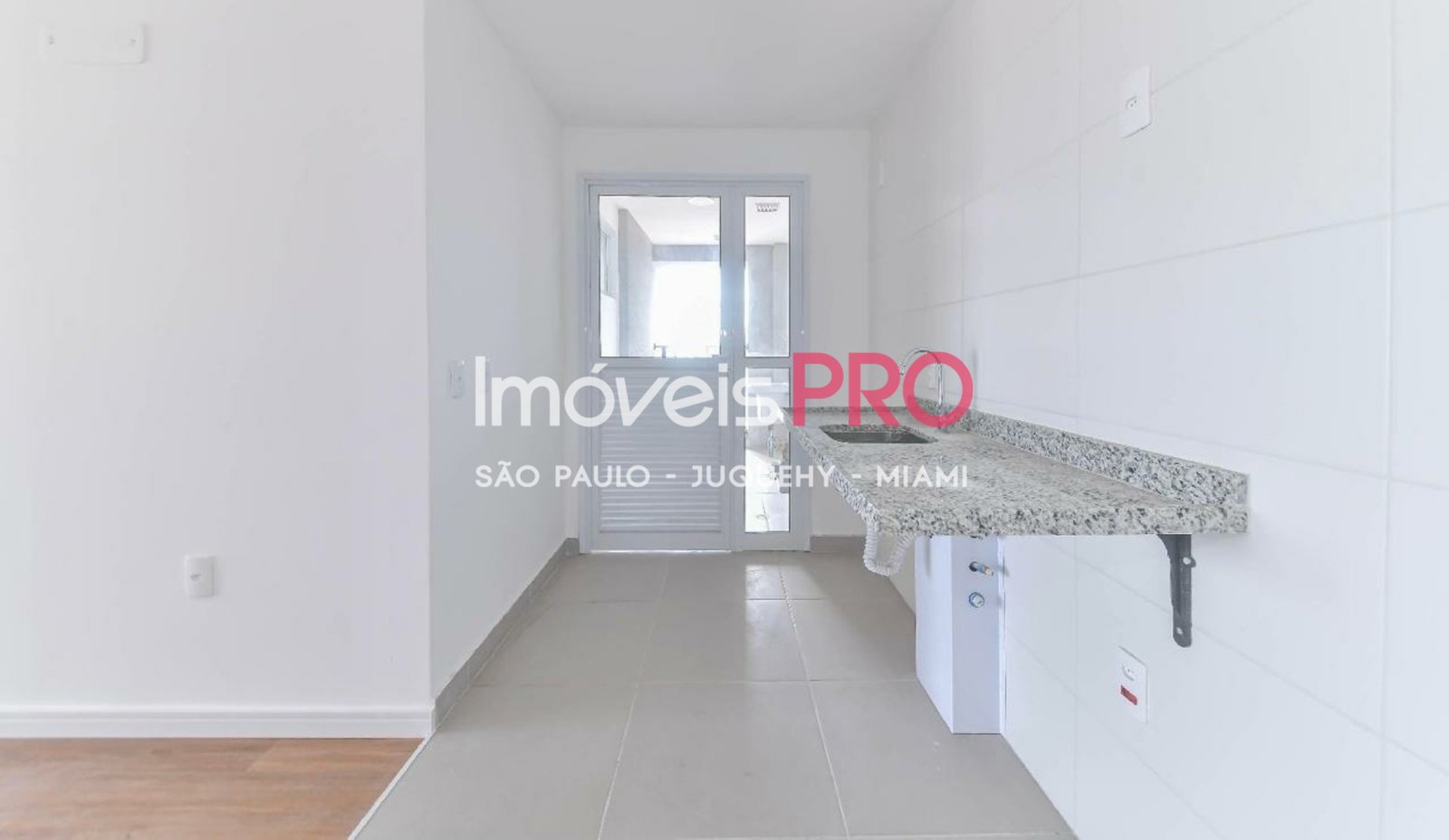 Foto :: IP39006
