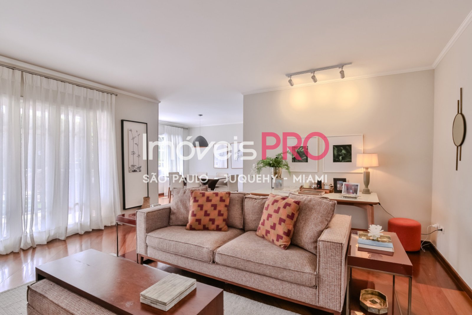 Foto :: https://assets.imoveispro.com.br/thumb/IP39008/condominio-venda-jardim-colombo_IP39008_11_1920x1080.jpg?