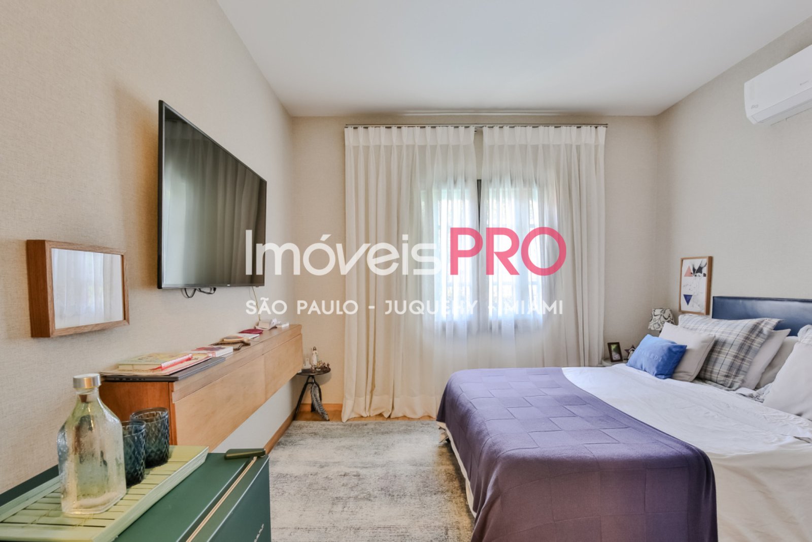 Foto :: IP39008