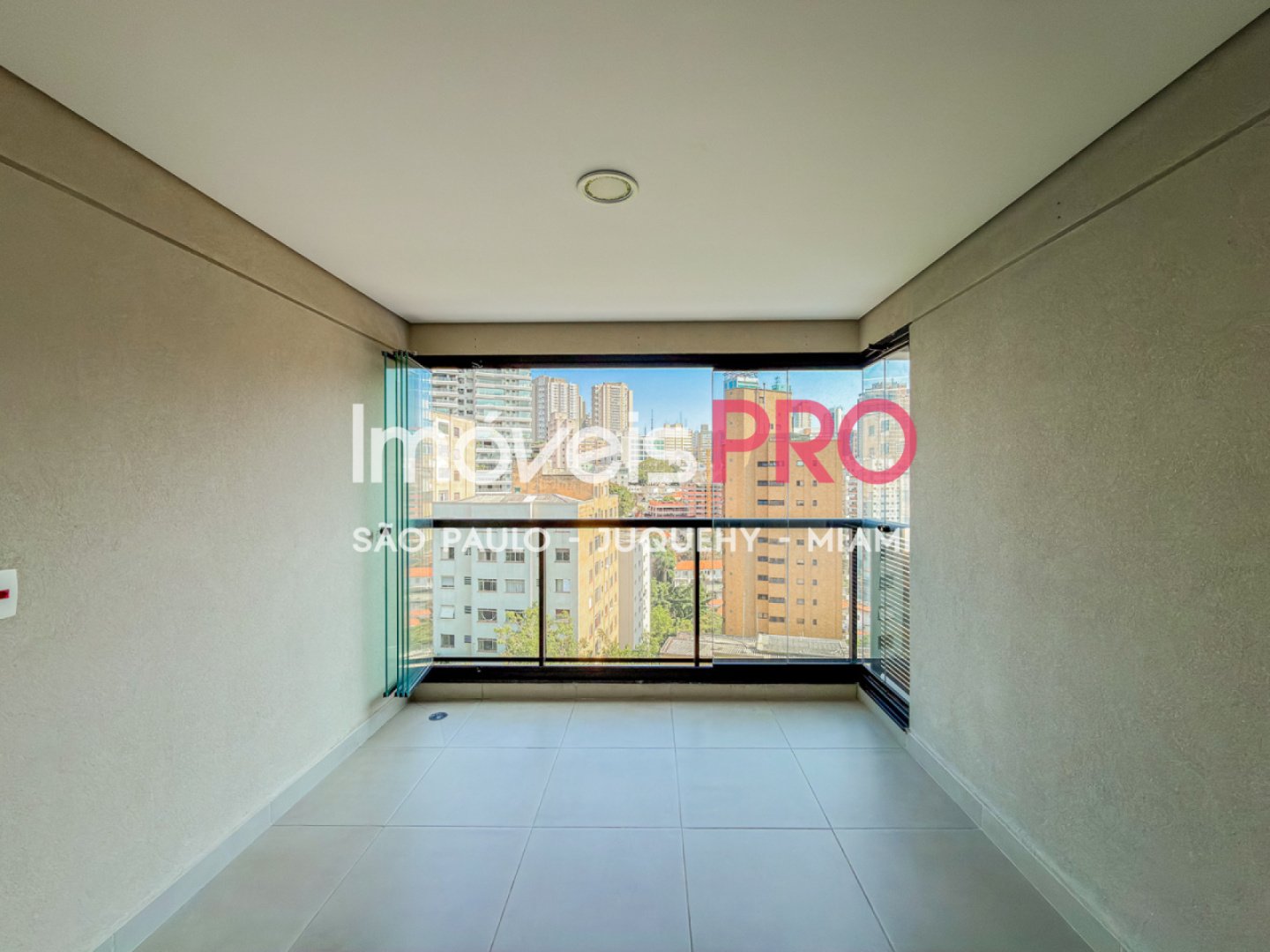 Foto :: https://assets.imoveispro.com.br/thumb/IP39009/apartamento-venda-vila-mariana_IP39009_11_1920x1080.jpg?