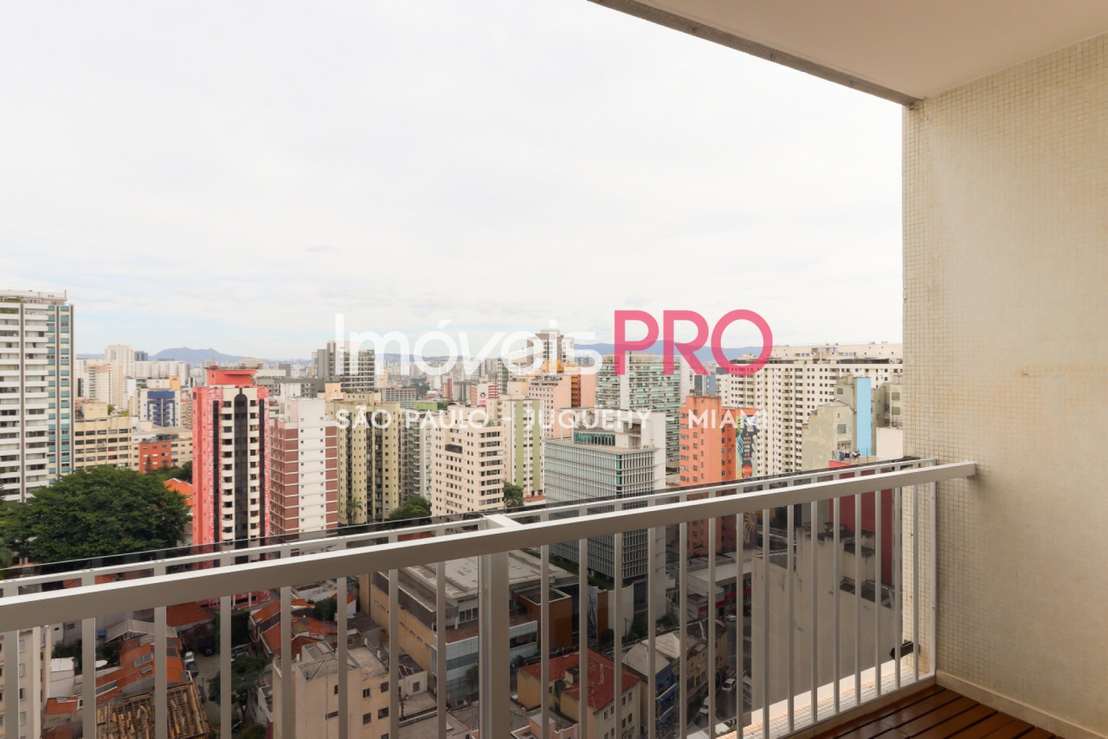 Foto :: https://assets.imoveispro.com.br/thumb/IP39013/apartamento-venda-santa-cecilia_IP39013_11_1920x1080.jpg?