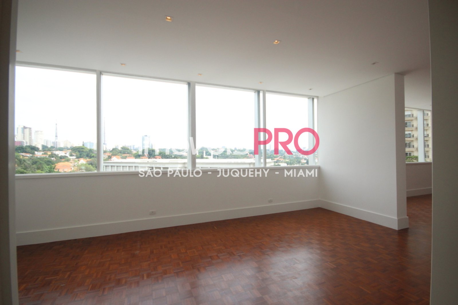 Foto :: https://assets.imoveispro.com.br/thumb/IP39014/apartamento-venda-higienopolis_IP39014_11_1920x1080.jpg?
