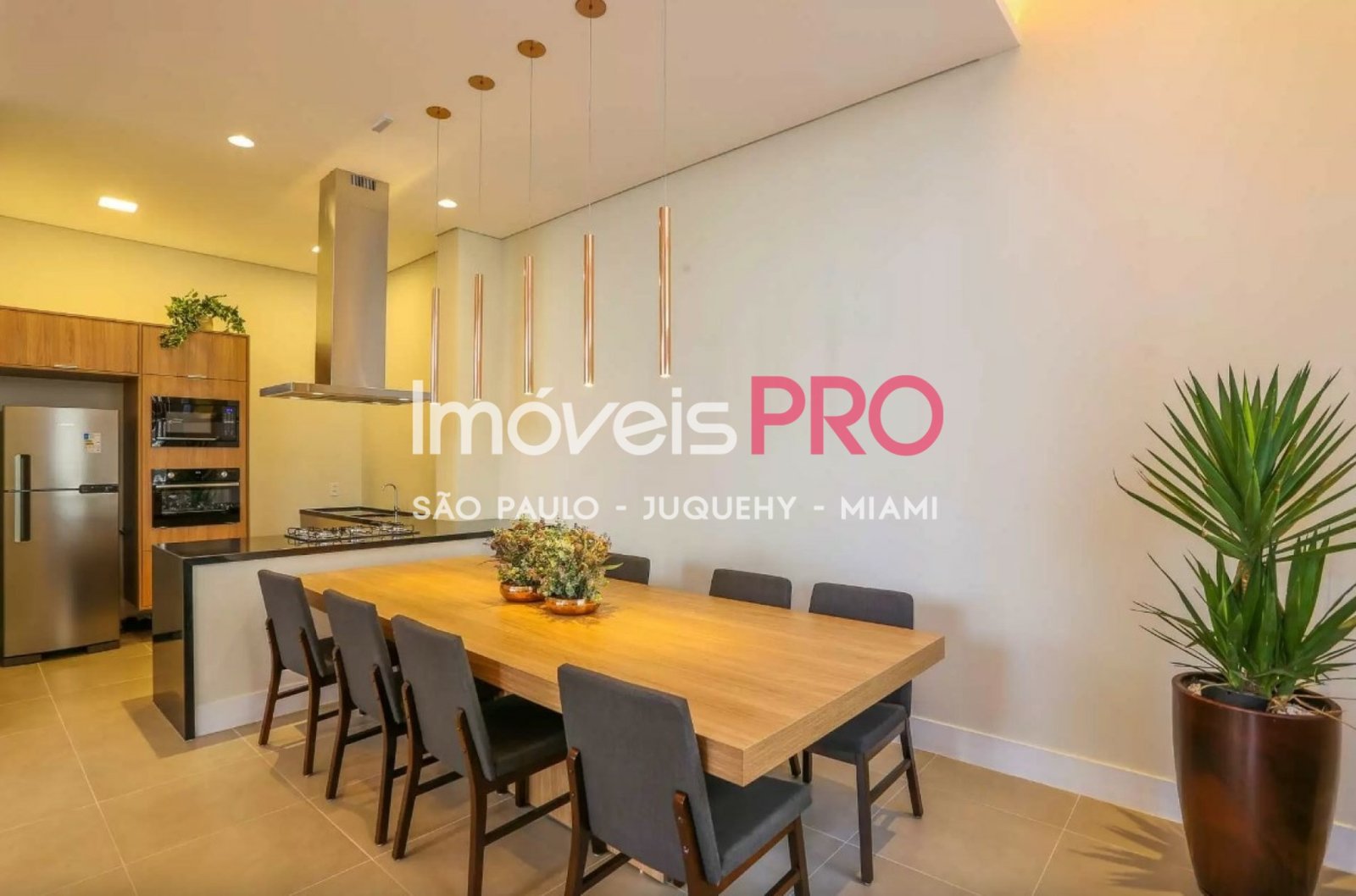Foto :: https://assets.imoveispro.com.br/thumb/IP39019/apartamento-venda-saude_IP39019_29_1920x1080.jpg?