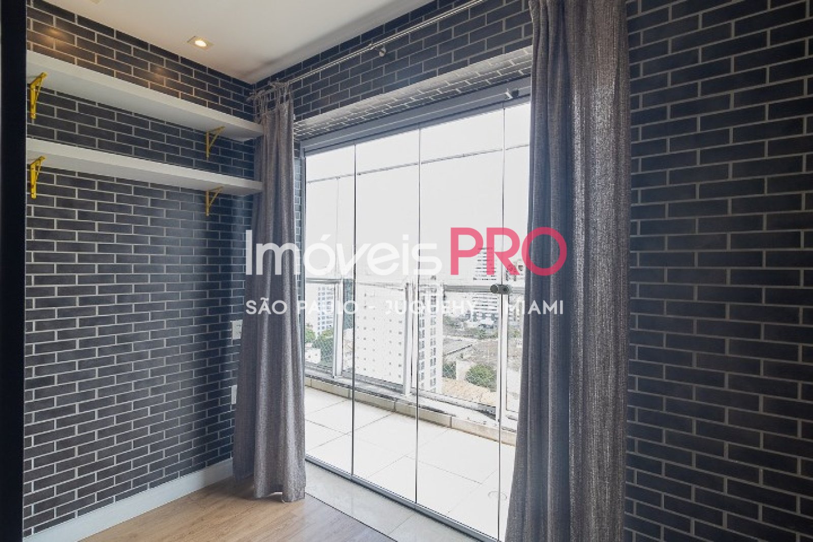 Foto :: https://assets.imoveispro.com.br/thumb/IP39022/apartamento-venda-vila-mariana_IP39022_11_1920x1080.jpg?