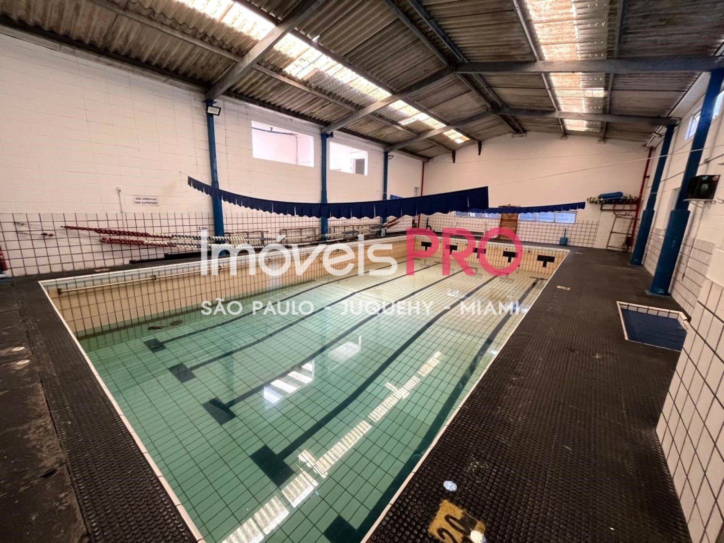 Foto :: https://assets.imoveispro.com.br/thumb/IP39023/predio-venda-vila-mariana_IP39023_11_1920x1080.jpg?