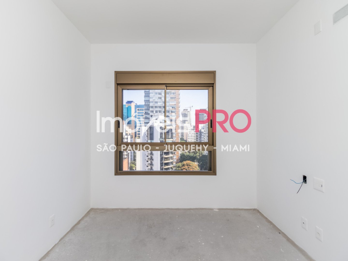 Foto :: https://assets.imoveispro.com.br/thumb/IP39026/apartamento-venda-moema_IP39026_35_1920x1080.jpg?1777488298