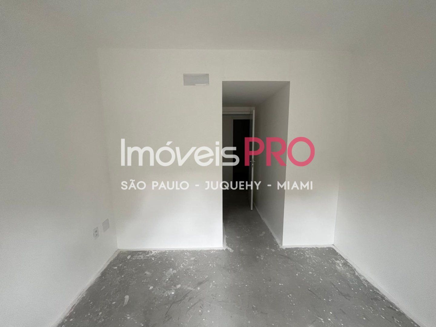 Foto :: IP39033