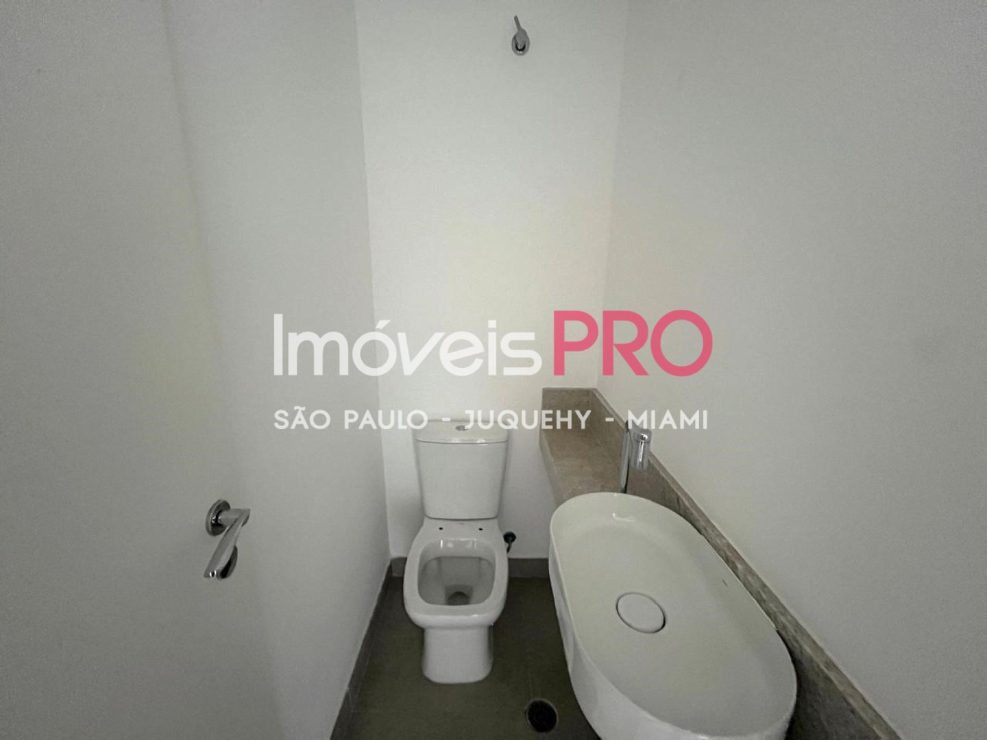 Foto :: IP39033