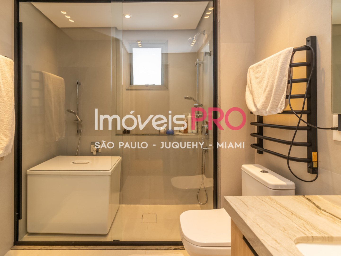 Foto :: https://assets.imoveispro.com.br/thumb/IP39044/cobertura-venda-vila-clementino_IP39044_17_1920x1080.jpg?