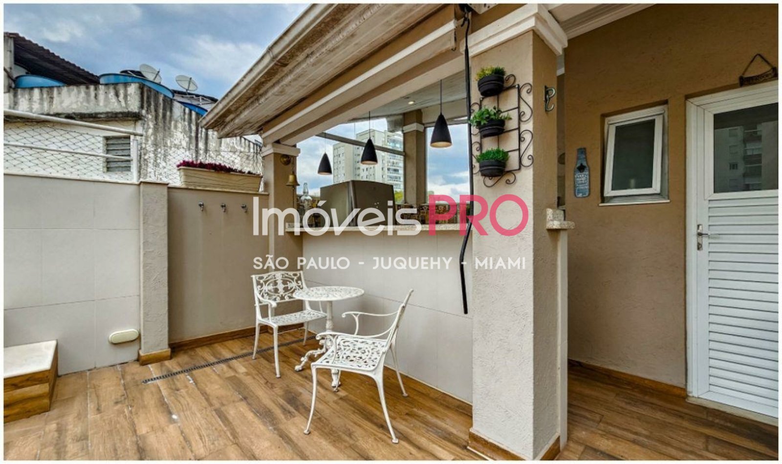 Foto :: https://assets.imoveispro.com.br/thumb/IP39052/casa-de-vila-venda-chacara-inglesa_IP39052_11_1920x1080.jpg?