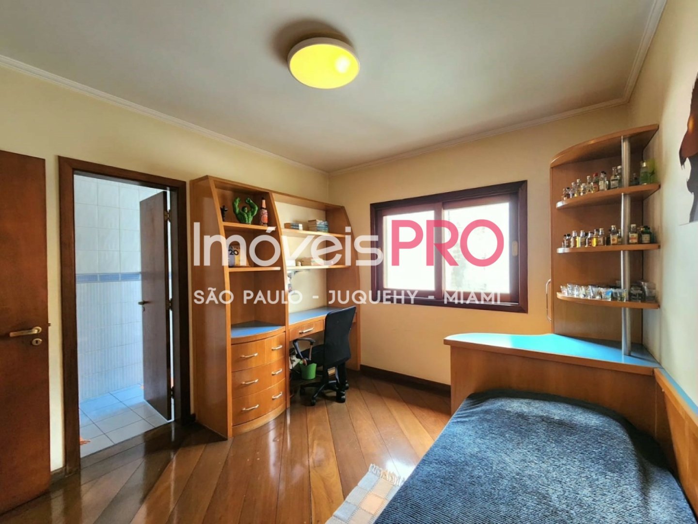 Foto :: IP39058