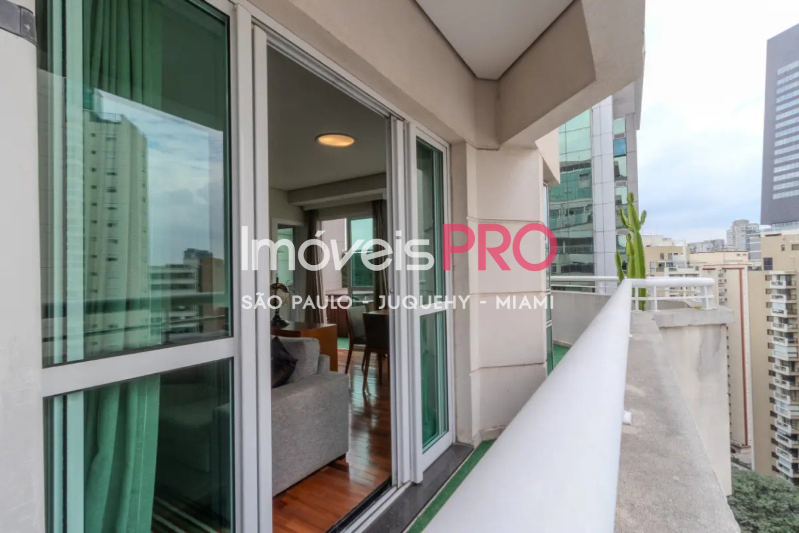 Foto :: https://assets.imoveispro.com.br/thumb/IP39061/apartamento-venda-vila-olimpia_IP39061_11_1920x1080.jpg?