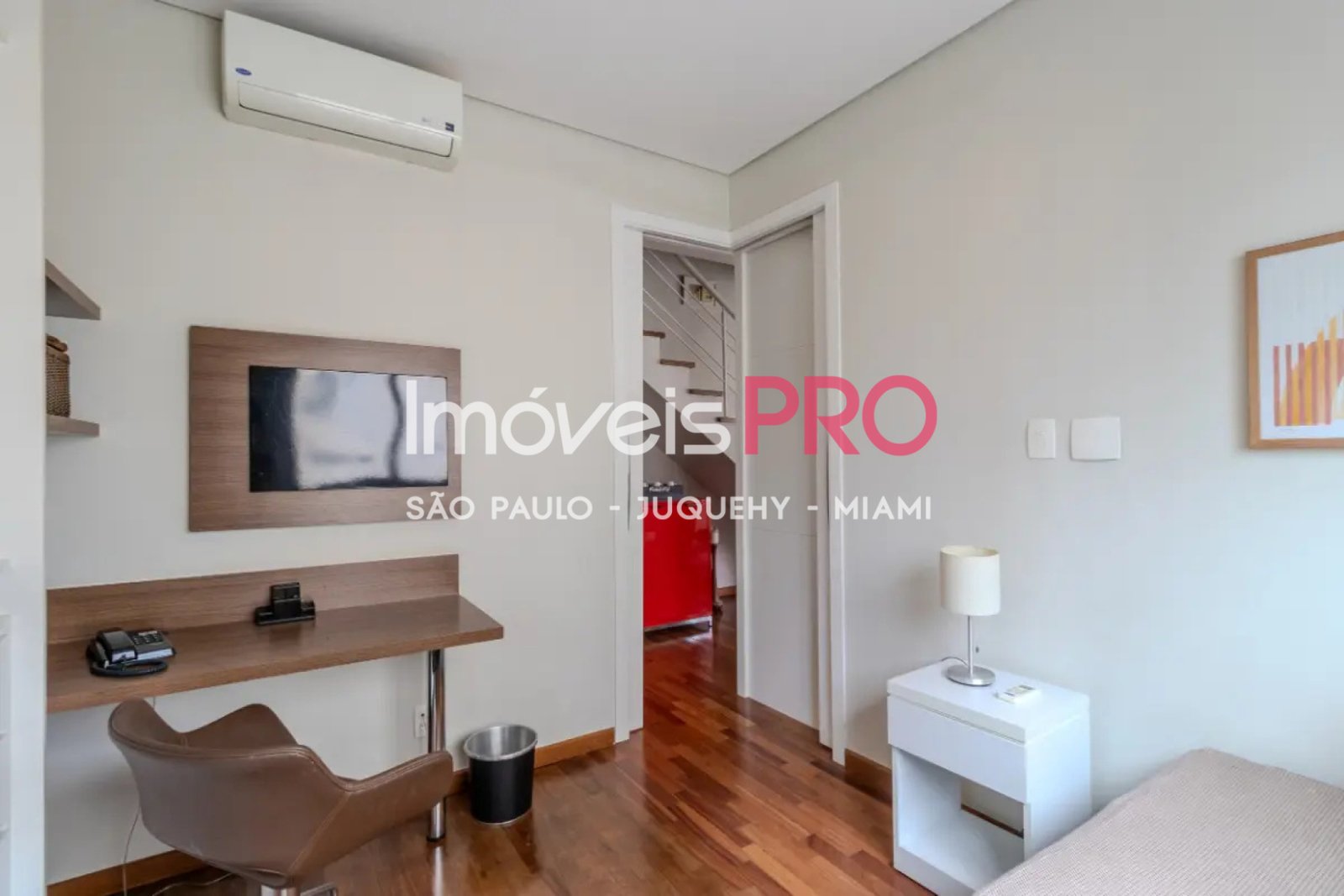 Foto :: https://assets.imoveispro.com.br/thumb/IP39061/apartamento-venda-vila-olimpia_IP39061_17_1920x1080.jpg?