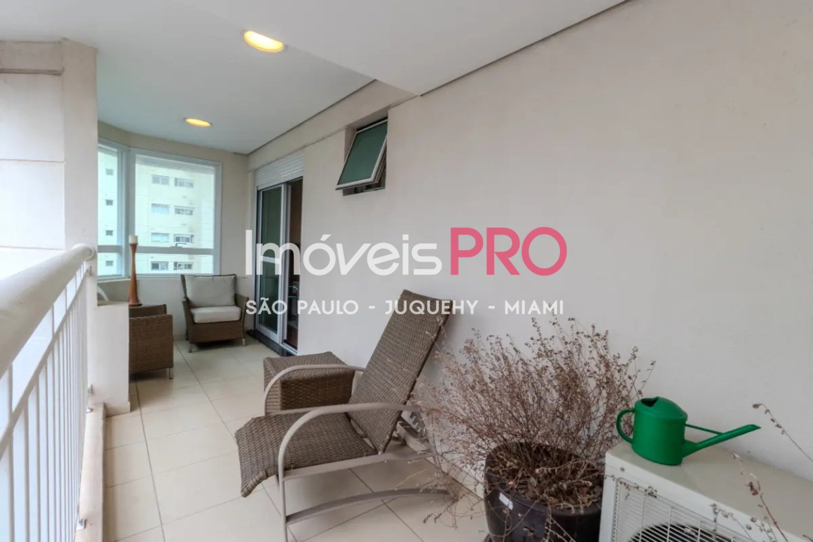 Foto :: https://assets.imoveispro.com.br/thumb/IP39061/apartamento-venda-vila-olimpia_IP39061_23_1920x1080.jpg?