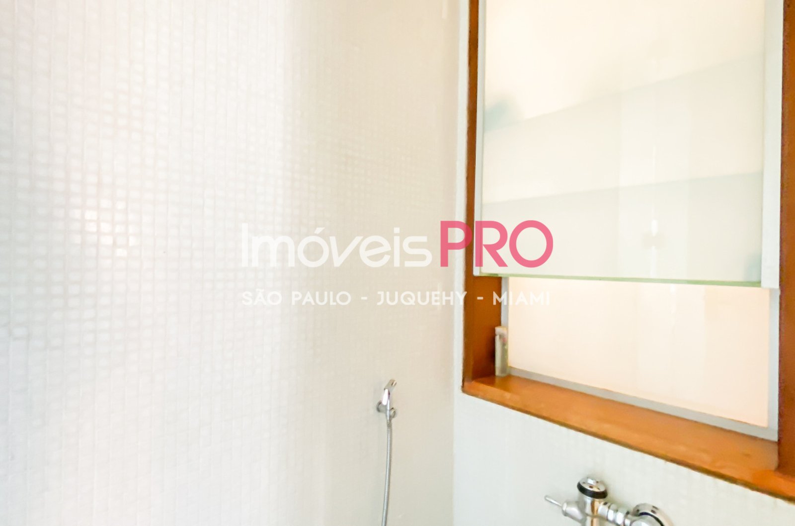 Foto :: https://assets.imoveispro.com.br/thumb/IP39066/casa-de-vila-venda-jardim-paulista_IP39066_23_1920x1080.jpg?