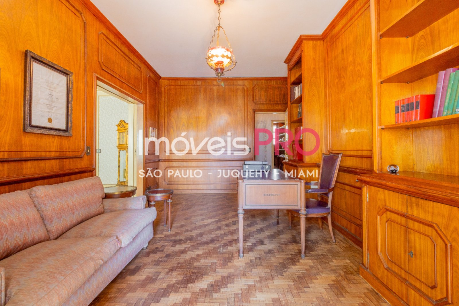 Foto :: https://assets.imoveispro.com.br/thumb/IP39069/apartamento-venda-higienopolis_IP39069_11_1920x1080.jpg?