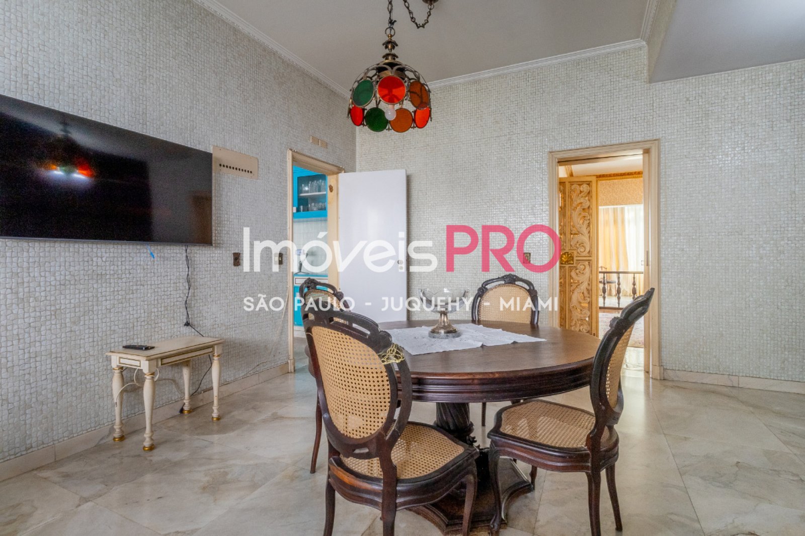 Foto :: https://assets.imoveispro.com.br/thumb/IP39069/apartamento-venda-higienopolis_IP39069_29_1920x1080.jpg?