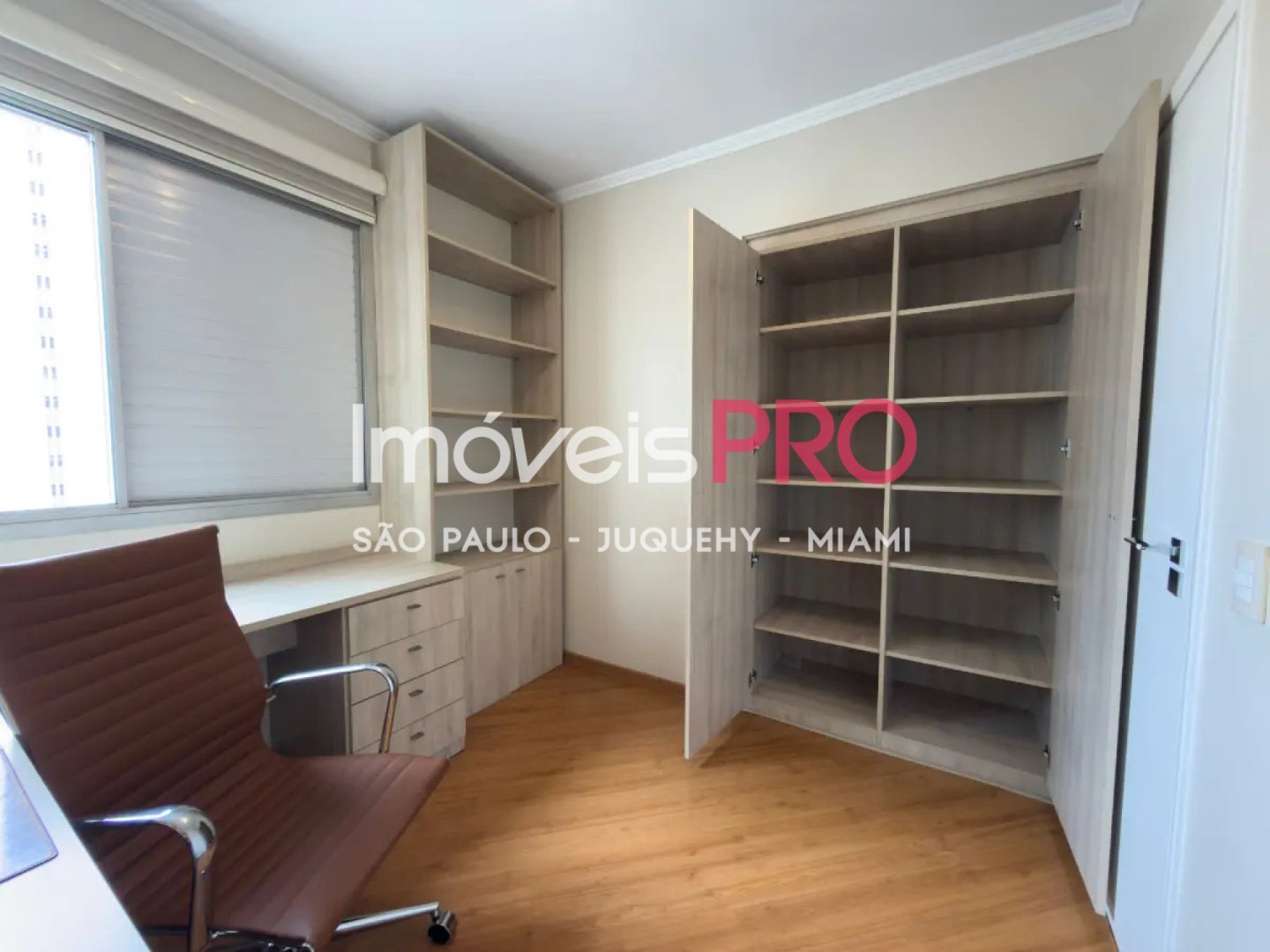 Foto :: https://assets.imoveispro.com.br/thumb/IP39077/apartamento-venda-moema-indios_IP39077_11_1920x1080.jpg?
