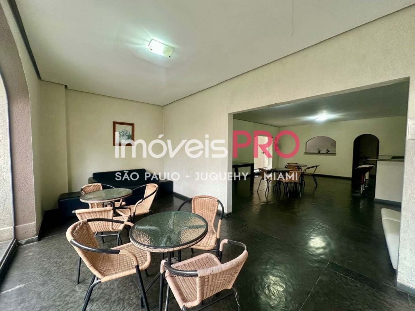 Foto :: https://assets.imoveispro.com.br/thumb/IP39077/apartamento-venda-moema-indios_IP39077_29_1920x1080.jpg?