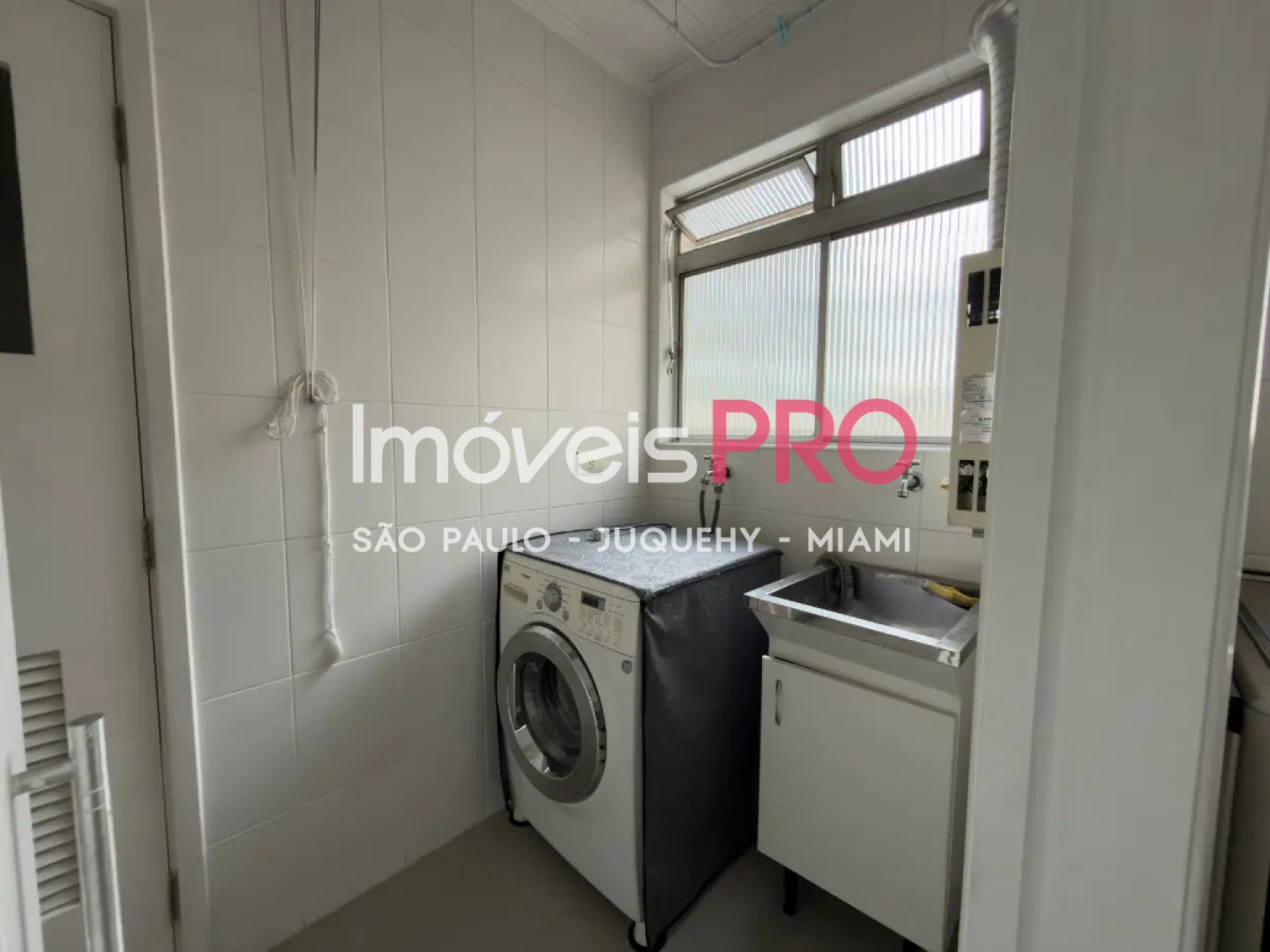 Foto :: IP39077