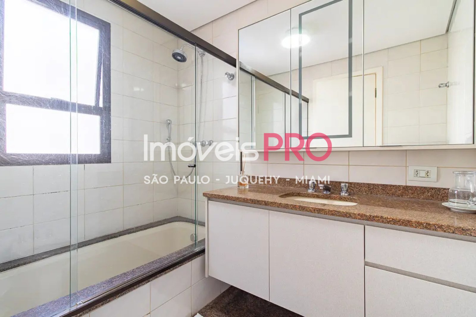 Foto :: IP39078