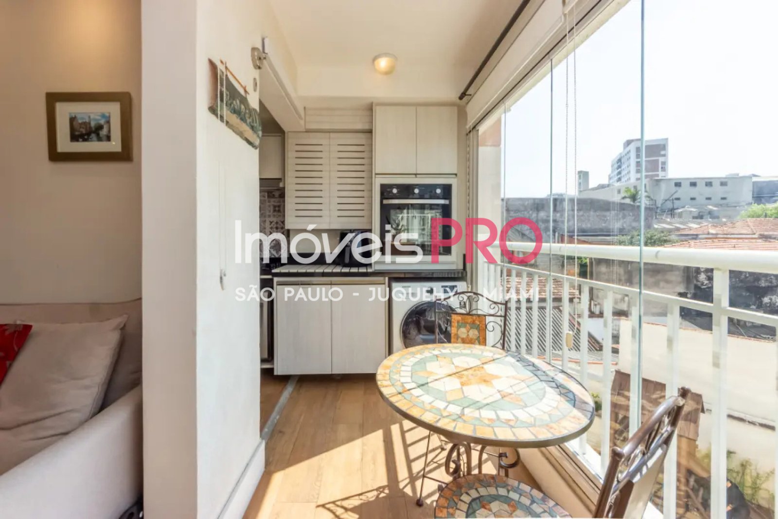 Foto :: https://assets.imoveispro.com.br/thumb/IP39079/apartamento-venda-saude_IP39079_11_1920x1080.jpg?