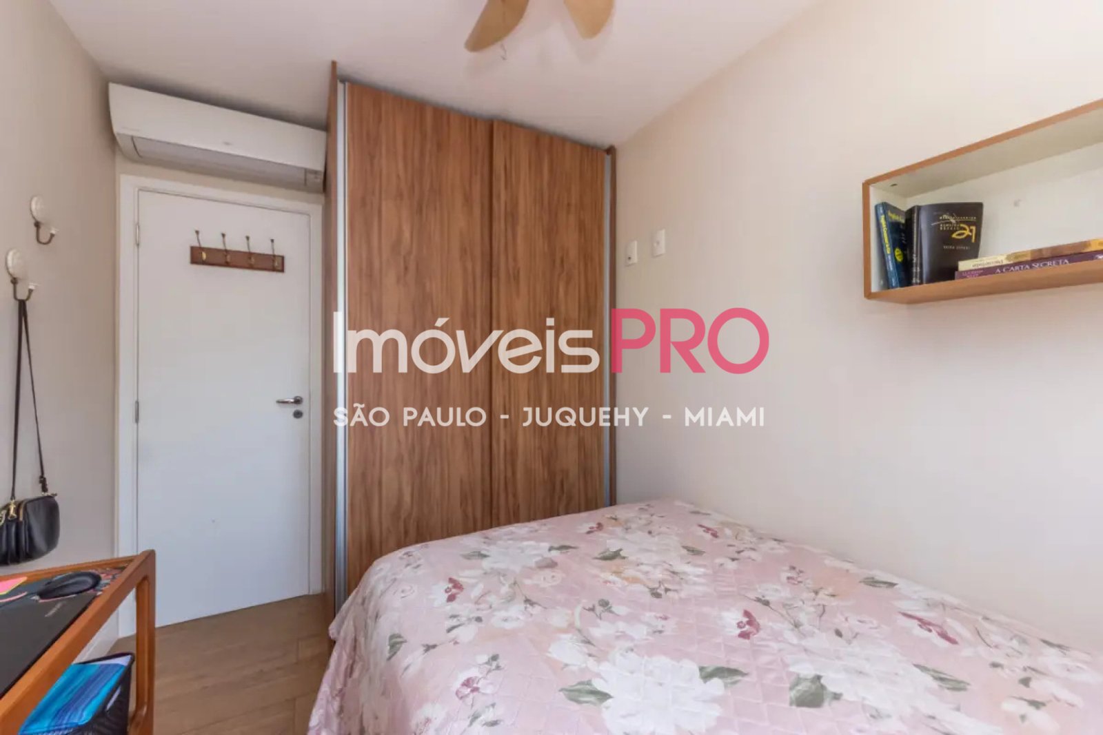 Foto :: https://assets.imoveispro.com.br/thumb/IP39079/apartamento-venda-saude_IP39079_17_1920x1080.jpg?