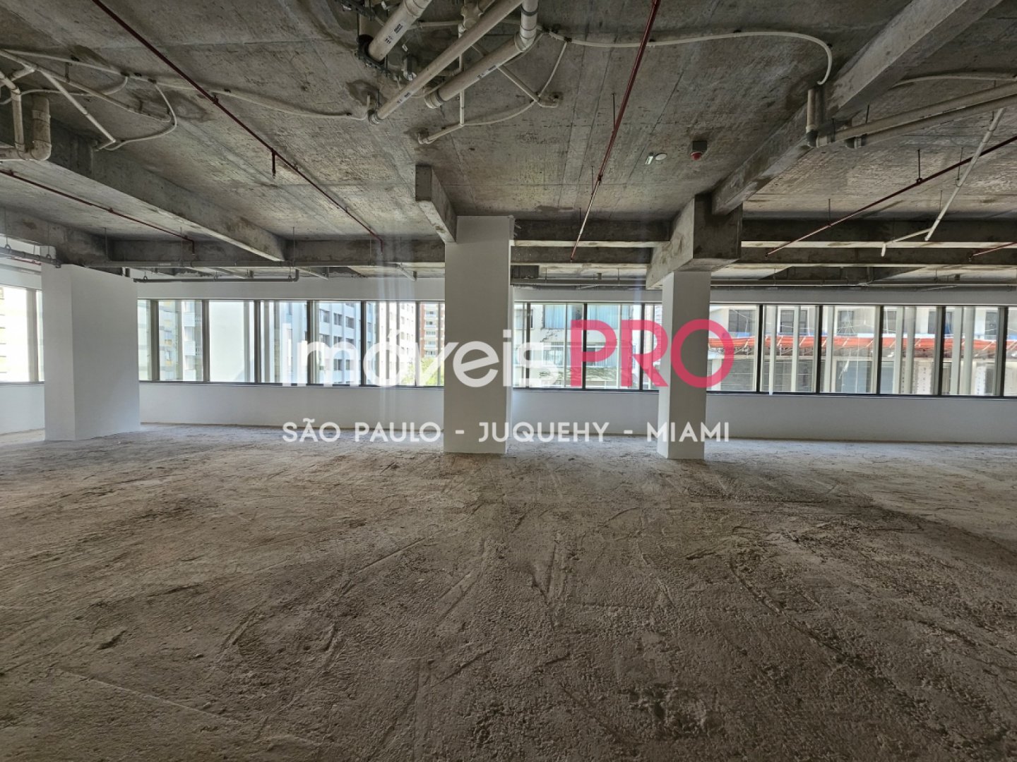Foto :: https://assets.imoveispro.com.br/thumb/IP39081/laje-venda-cerqueira-cesar_IP39081_17_1920x1080.jpg?