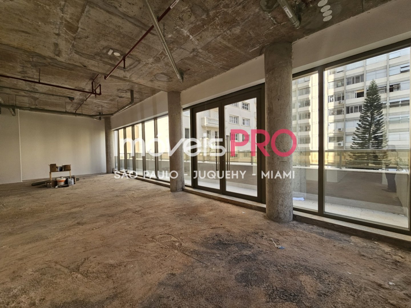 Foto :: https://assets.imoveispro.com.br/thumb/IP39082/laje-venda-cerqueira-cesar_IP39082_17_1920x1080.jpg?