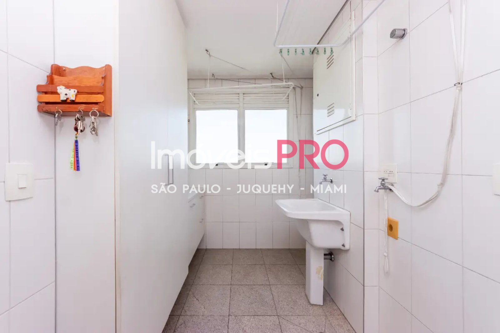 Foto :: IP39093